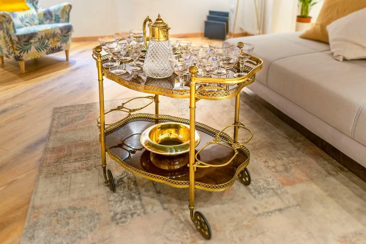 Clavature Luxuryapartment Bologna 0*,
